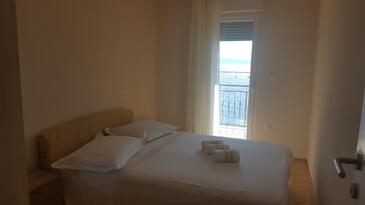 Ferienwohnungen am Meer Stanici, Omis - 1032