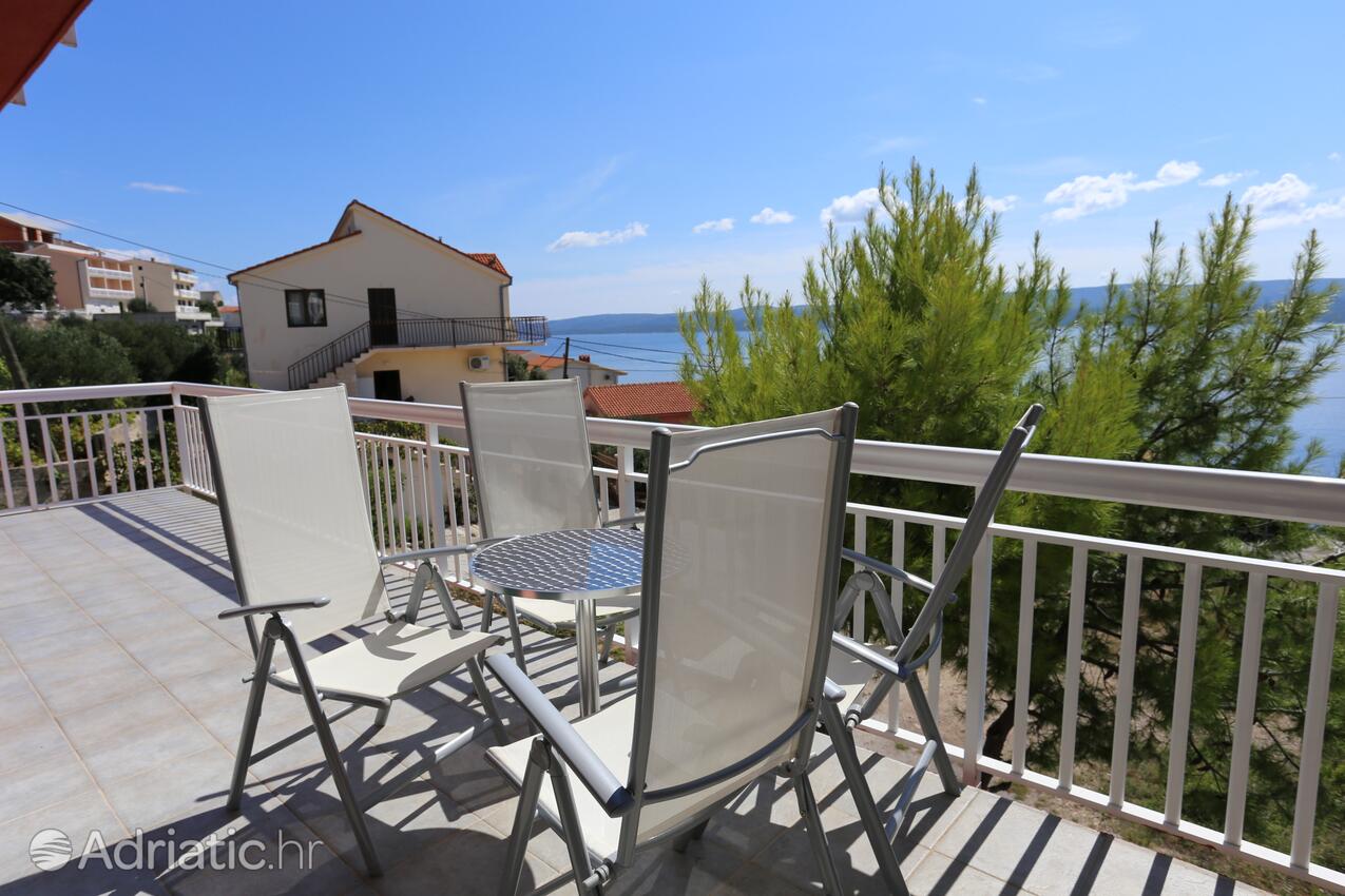 A-10324-a - Private accommodation - Apartments with a parking space Stanići, Omiš
