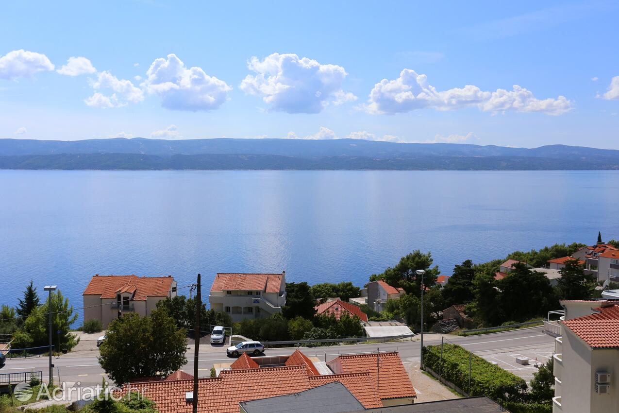 A-10324-b - Private accommodation - Apartments with a parking space Stanići, Omiš