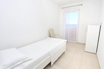 Appartamenti accanto al mare Zecevo Rtic, Rogosnizza - Rogoznica - 10325