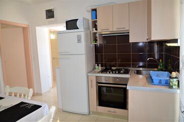 Apartmanok a tenger mellett Marina, Trogir - 10327