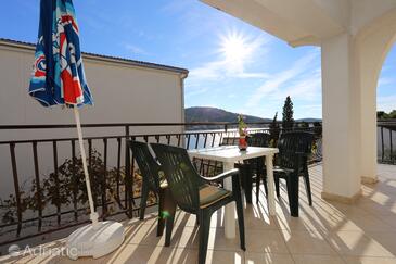 Apartments by the sea Rogoznica - 10338