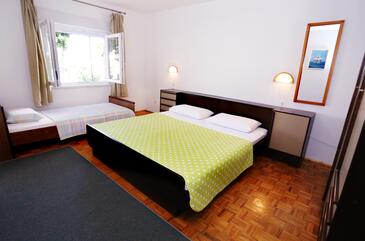 Apartamentos junto al mar Trogir - 10342