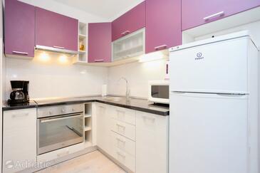Appartementen met parkeerplaats Omis - 10362