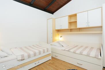 Apartmani uz more Grebaštica, Šibenik - 10366