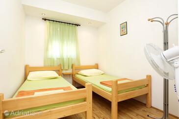 Familiehuis met zwembad Kanica, Rogoznica - 10367