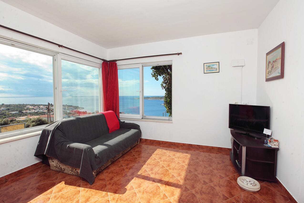 Family friendly house with a swimming pool Kanica, Rogoznica - 10367