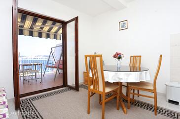 Family friendly seaside apartments Ražanj, Rogoznica - 10373