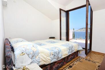 Family friendly seaside apartments Ražanj, Rogoznica - 10373