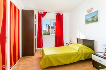 Apartmani uz more Seget Vranjica, Trogir - 1038