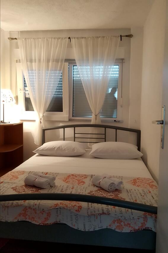 A-1040-c - Private accommodation - Apartments by the sea Marušići, Omiš