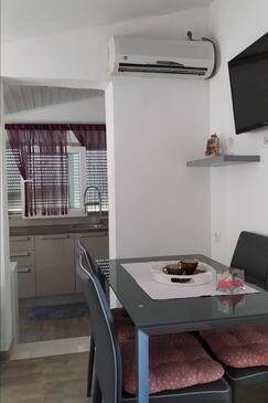 Apartments by the sea Marušići, Omiš - 1040