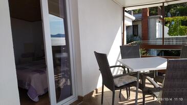 Apartments by the sea Marušići, Omiš - 1040