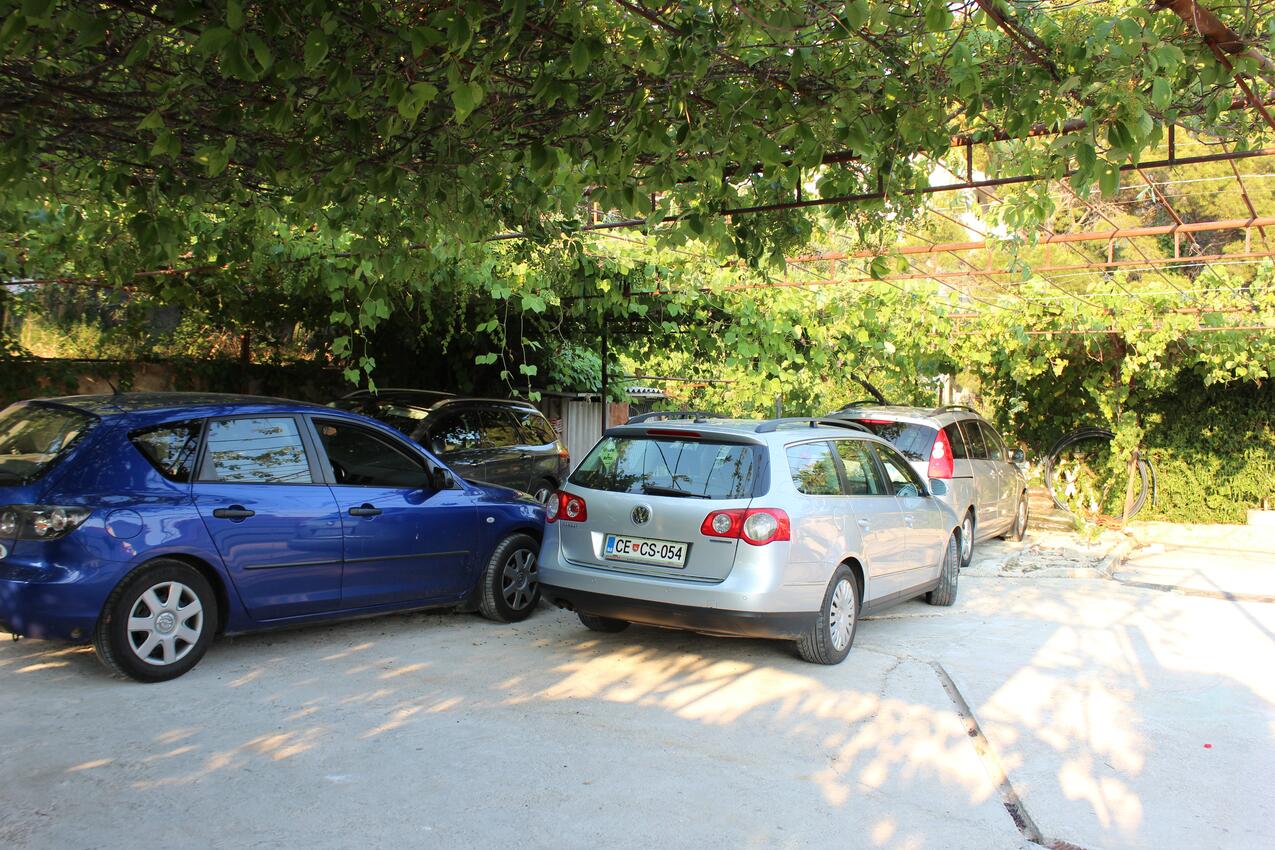 Parking lot - Apartments by the sea Marušići, Omiš