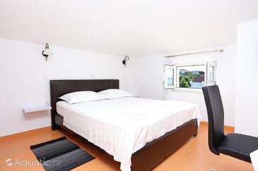 Apartmani uz more Zečevo Rtić, Rogoznica - 10400