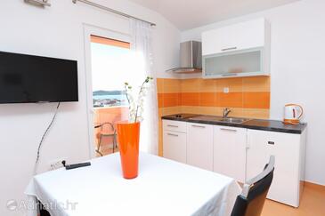 Apartmani uz more Zečevo Rtić, Rogoznica - 10400