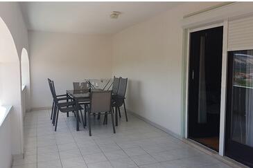 Apartments for families with children Lopar, Rab - 10402