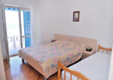 Apartmani uz more Metajna, Pag - 10405