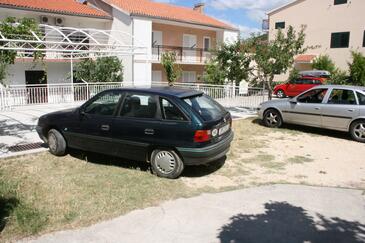 Estúdios com terraço Baška Voda, Dalmácia Central