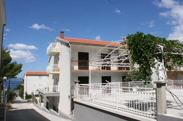 Estúdios com terraço Baška Voda, Dalmácia Central