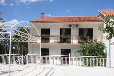 Estúdios com terraço Baška Voda, Dalmácia Central