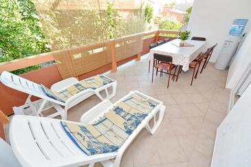 Apartments with parking spaces Vir - 10407 Adriatic.hr