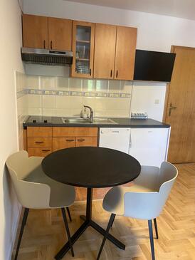 Apartments and rooms by the sea Mali Lošinj, Lošinj - 10420