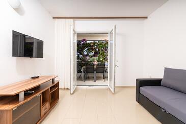 Appartamenti accanto al mare Baia Pokrivenik, Lesina - Hvar - 10427