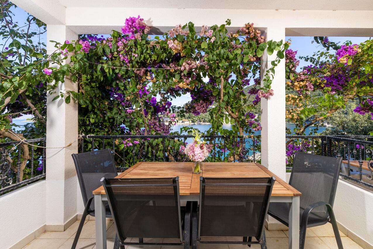 Apartmány u moře Zátoka Pokrivenik, Hvar - 10427