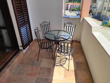 Apartamentos con parking Pula - 10429
