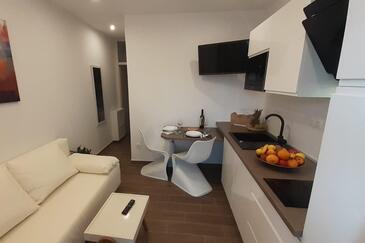 Apartmani uz more s bazenom Mudri Dolac, Hvar - 10432