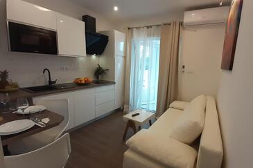 Apartmani uz more s bazenom Mudri Dolac, Hvar - 10432