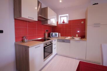 Appartementen aan zee Medici, Omis - 1046