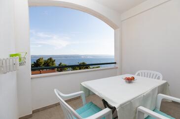 Apartments by the sea Medići, Omiš - 1046