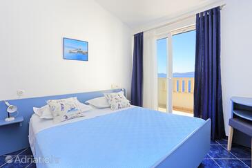 Apartments by the sea Medići, Omiš - 1047