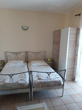 Apartmaji ob morju Seget Vranjica, Trogir - 1051