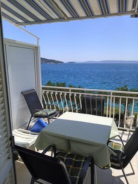 Apartmaji ob morju Seget Vranjica, Trogir - 1051