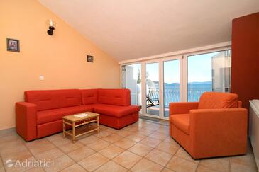 Apartments by the sea Seget Vranjica, Trogir - 1051