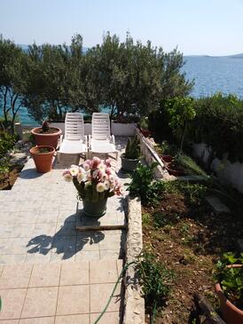 Apartmaji ob morju Seget Vranjica, Trogir - 1051