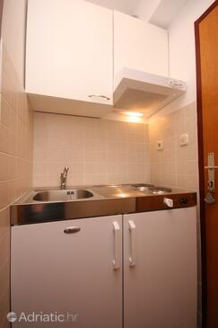 Apartamentos con parking Zivogosce - Porat, Makarska - 1055