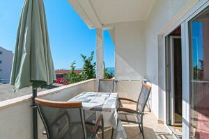 1-Zimmer-Ferienwohnung Zivogosce - Blato, Makarska (A-1057-c)