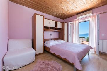 Apartments by the sea Živogošće - Blato, Makarska - 1057