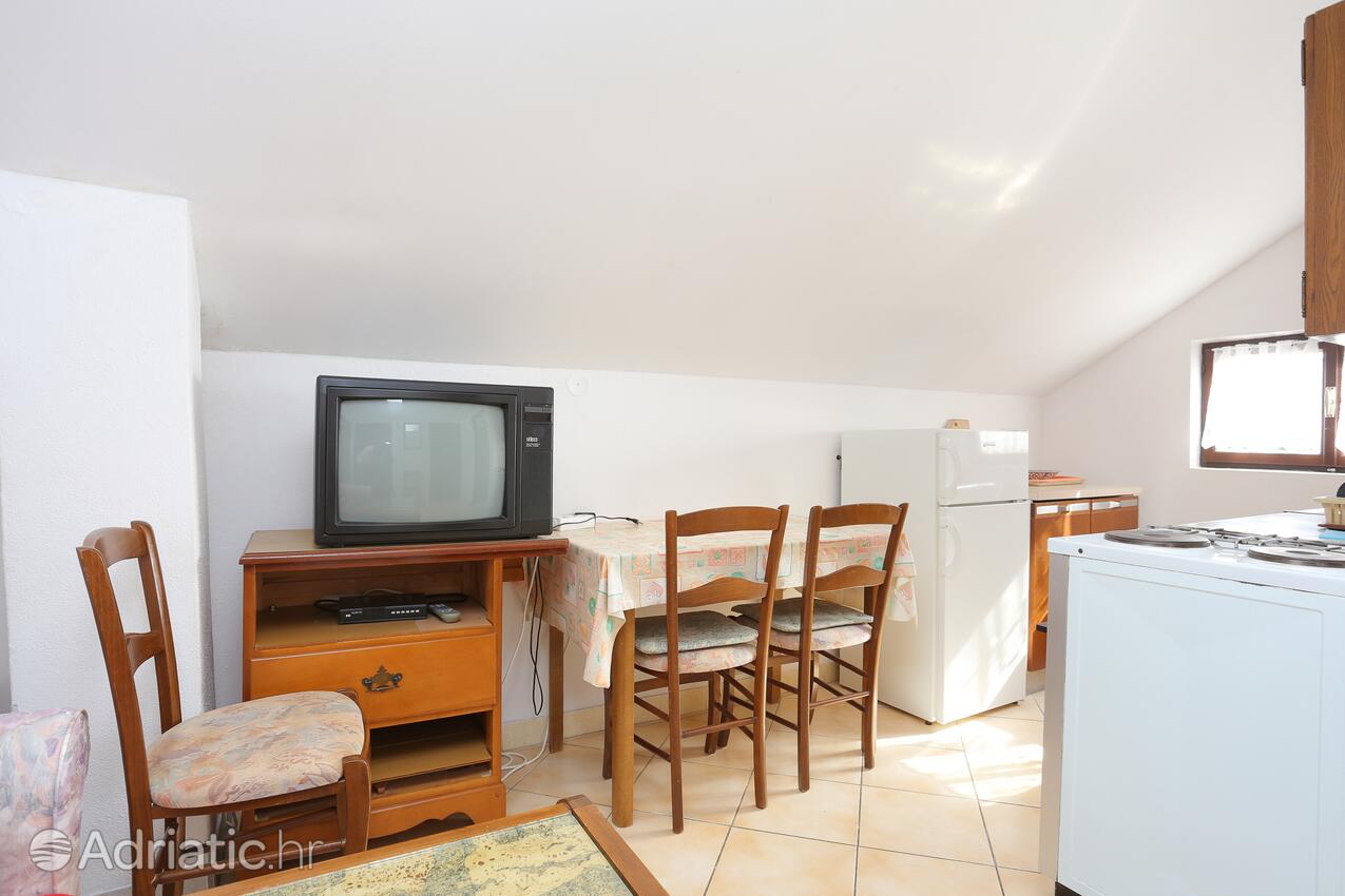 A-1069-b - Private accommodation - Apartments by the sea Okrug Gornji, Čiovo