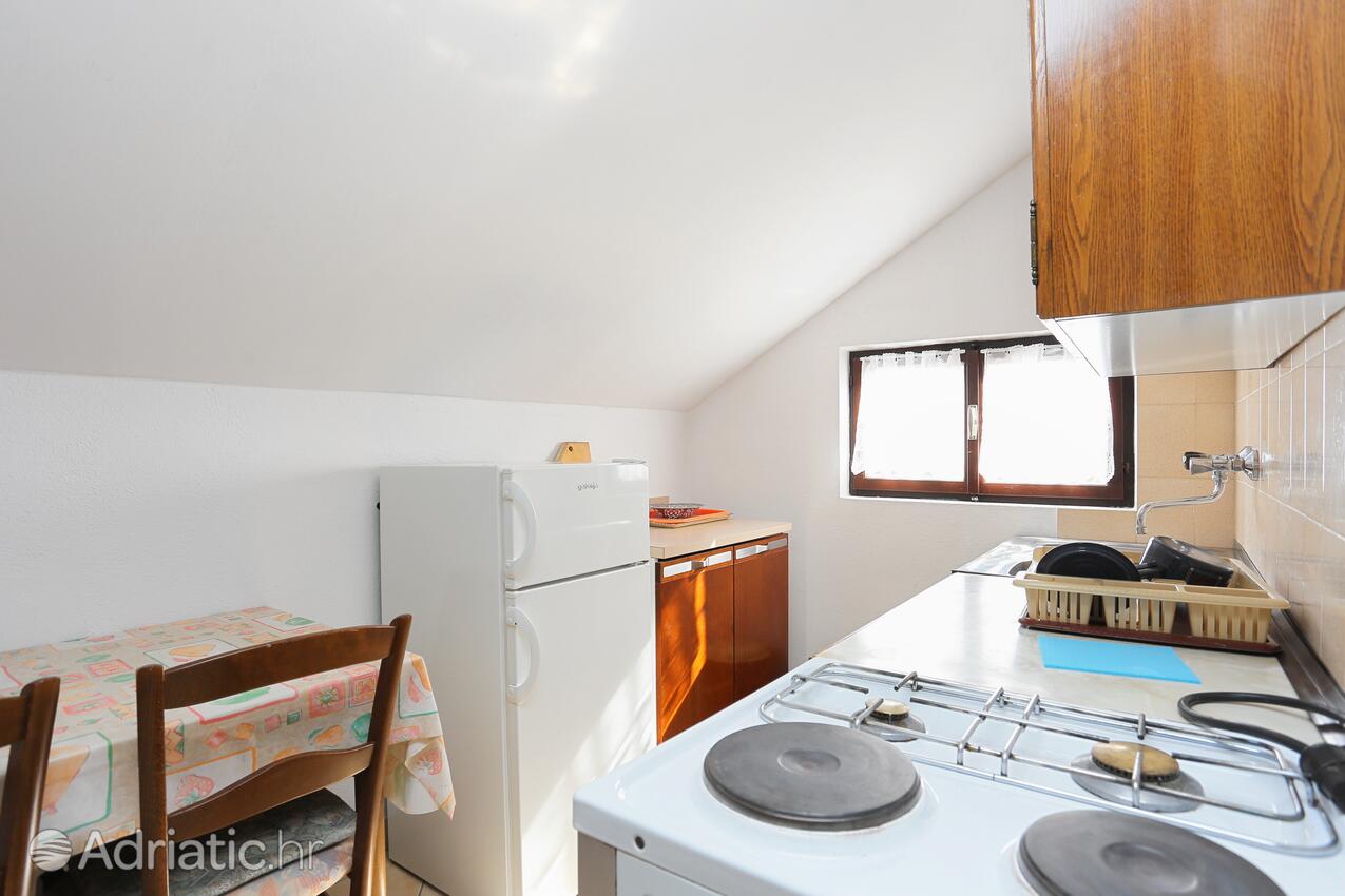 A-1069-b - Private accommodation - Apartments by the sea Okrug Gornji, Čiovo