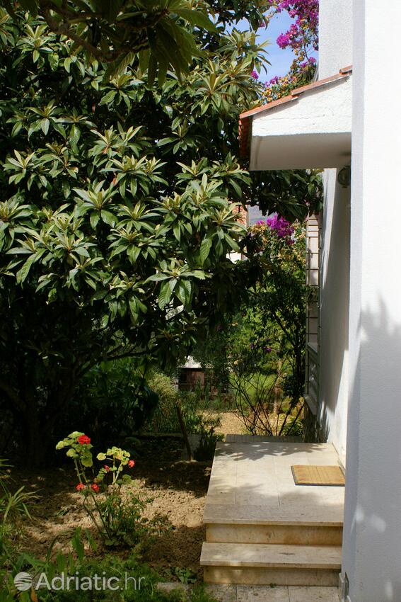Gården - Feriehus ved havet Seget Vranjica, Trogir
