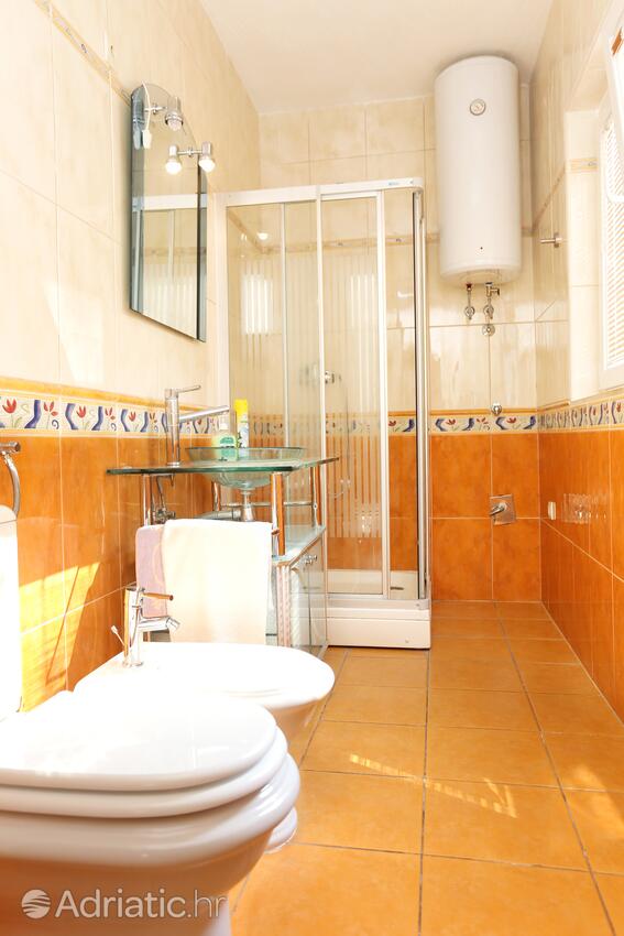 K-1074 - Privat indkvartering - Feriehus ved havet Seget Vranjica, Trogir