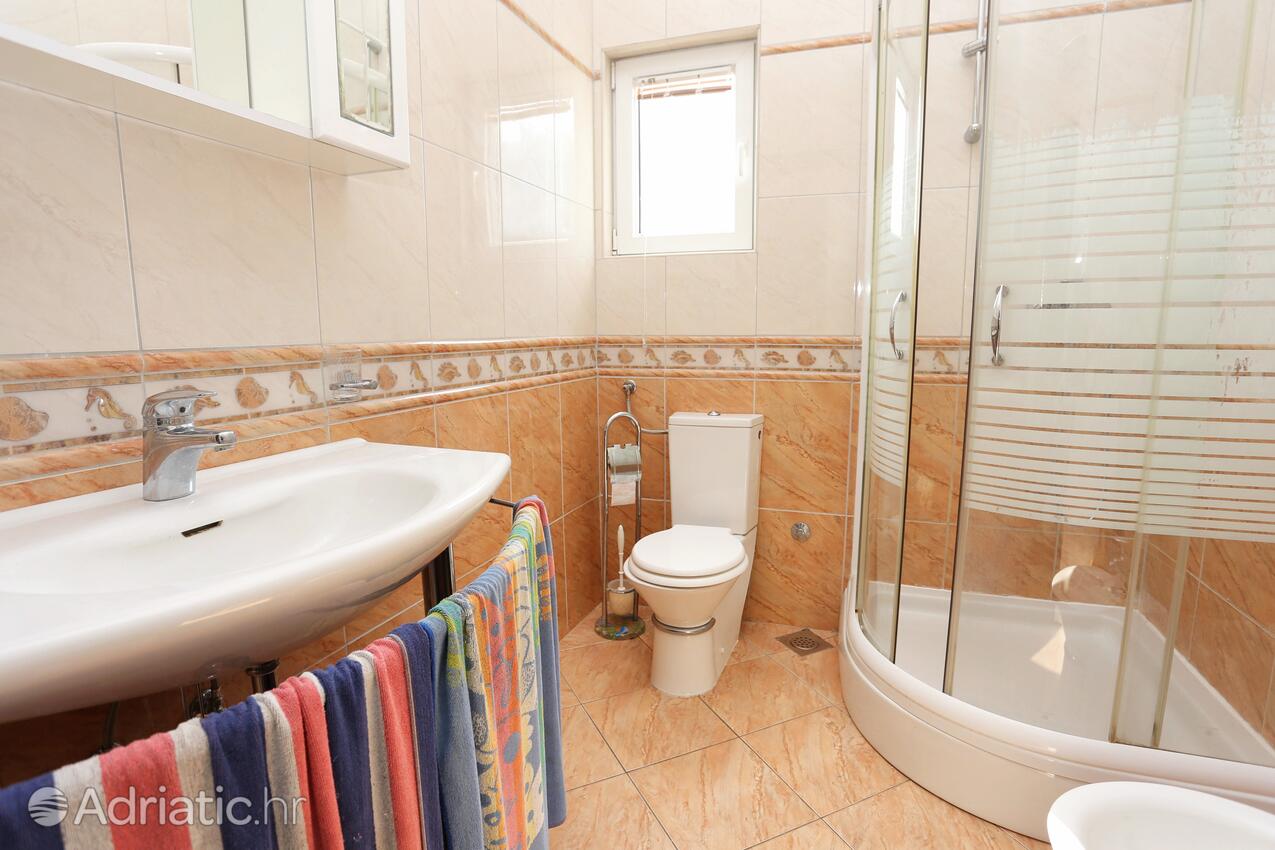 K-1074 - Privat indkvartering - Feriehus ved havet Seget Vranjica, Trogir