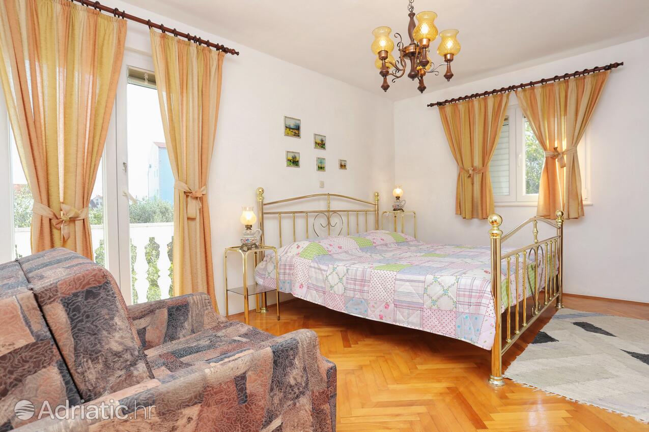 K-1074 - Privat indkvartering - Feriehus ved havet Seget Vranjica, Trogir