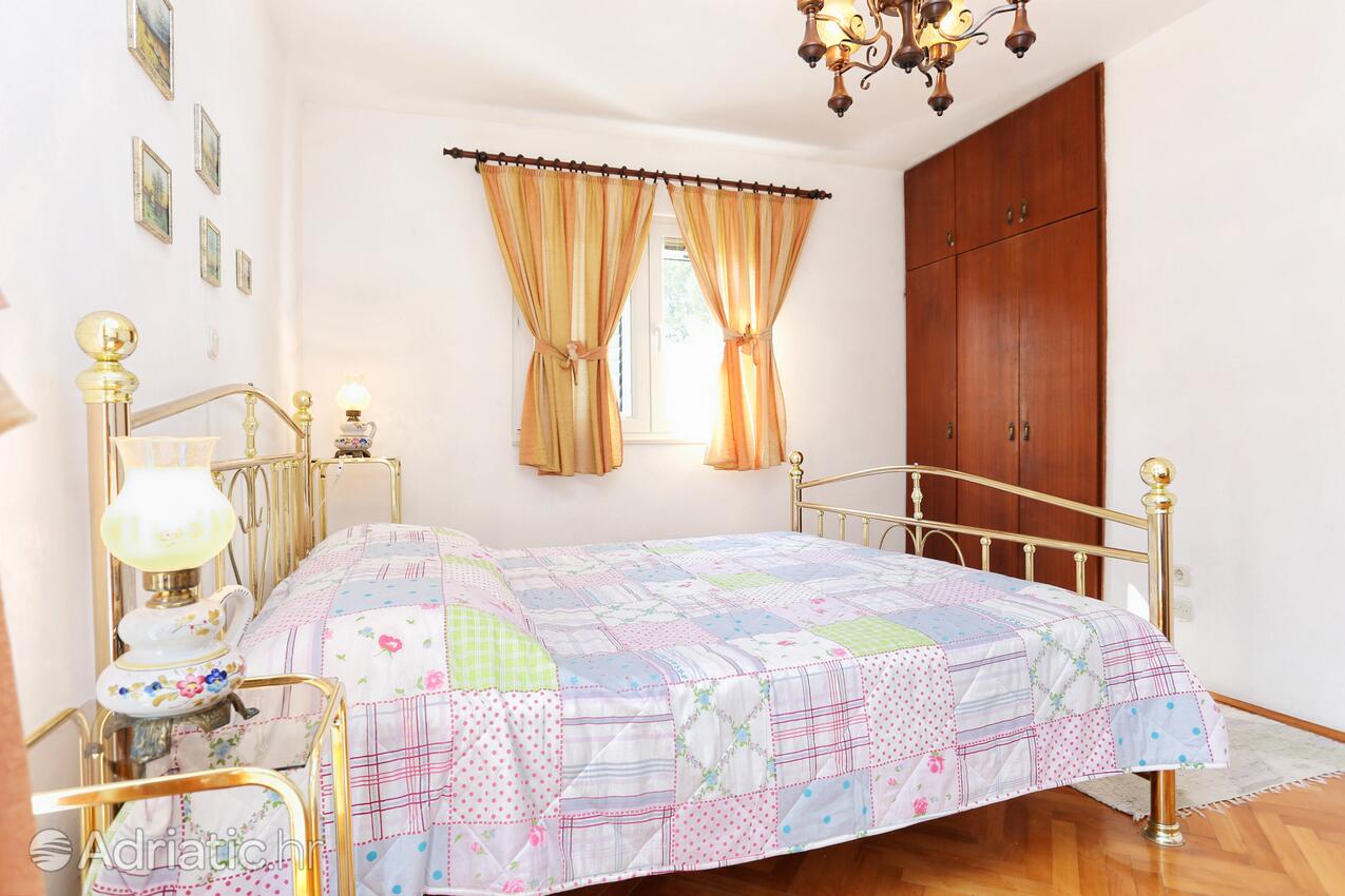 K-1074 - Privat indkvartering - Feriehus ved havet Seget Vranjica, Trogir