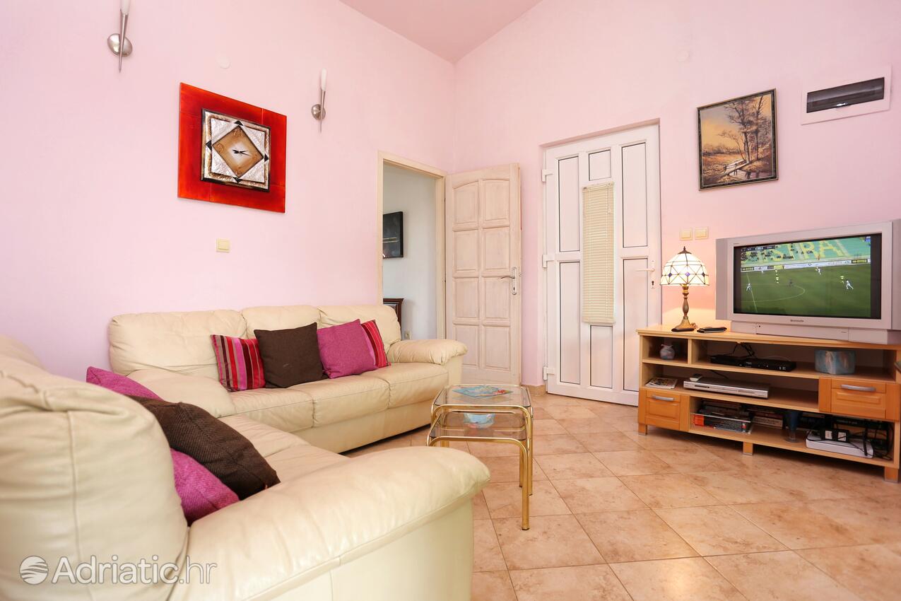 K-1074 - Privat indkvartering - Feriehus ved havet Seget Vranjica, Trogir